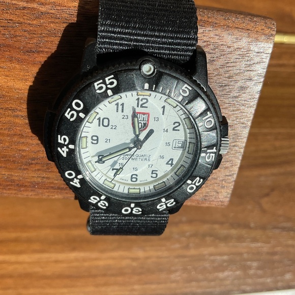Luminox Navy Seal Watch - Picture 9 of 11
